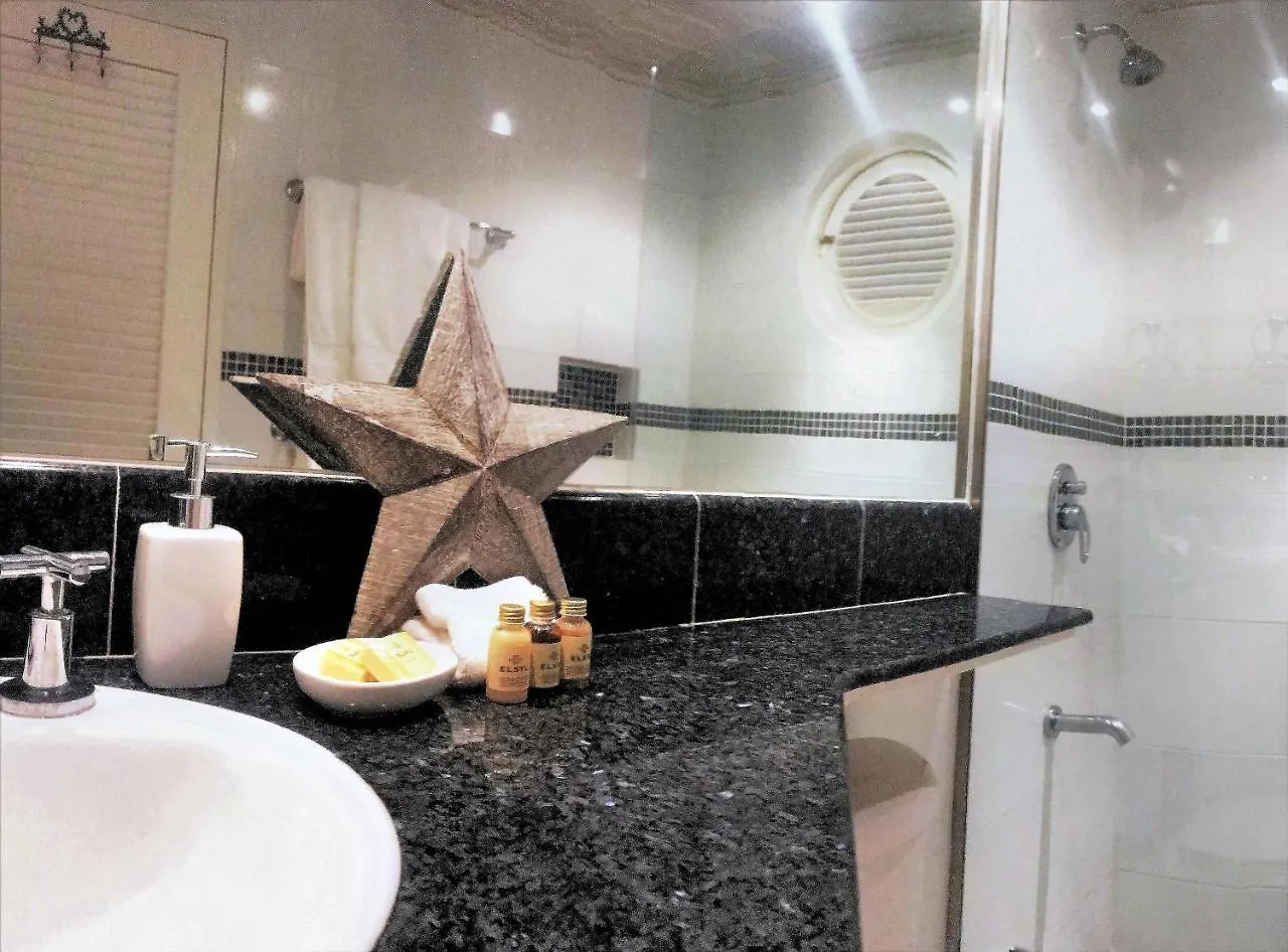 סנט ג'יימס Sandy Lodge, 4 Porters Court וילה